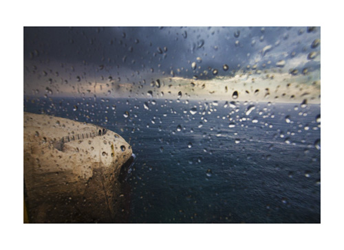 以色列照片項目-雨、風暴、懸崖 區浩明 22 x 48 cm 攝影、數碼打印 2012